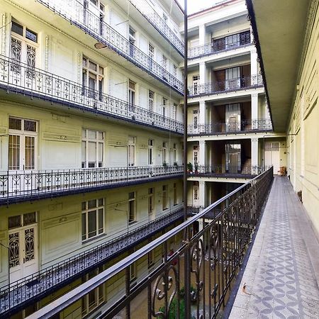 Chess Table - Lovely Home On The Shopping Street Budapest Exterior photo